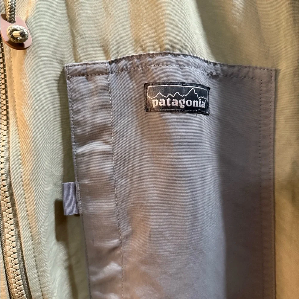 Patagonia Women's Skysail Unlined Parka - Picture 2 of 6